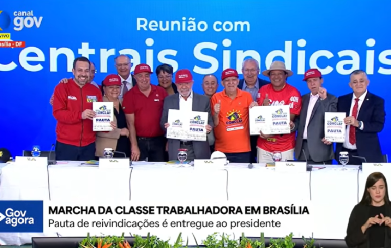 Lula recebe reivindicações da CUT e demais centrais sindicais, incluindo fim da jornada de trabalho sem redução salarial